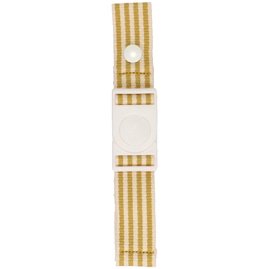 Sticky Lemon borstriem voor rugzak met geel-witte strepen en gesloten witte gesp.