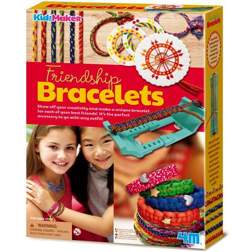 Verpakking van de 4M KidzMaker knutselset voor vriendschapsarmbanden.