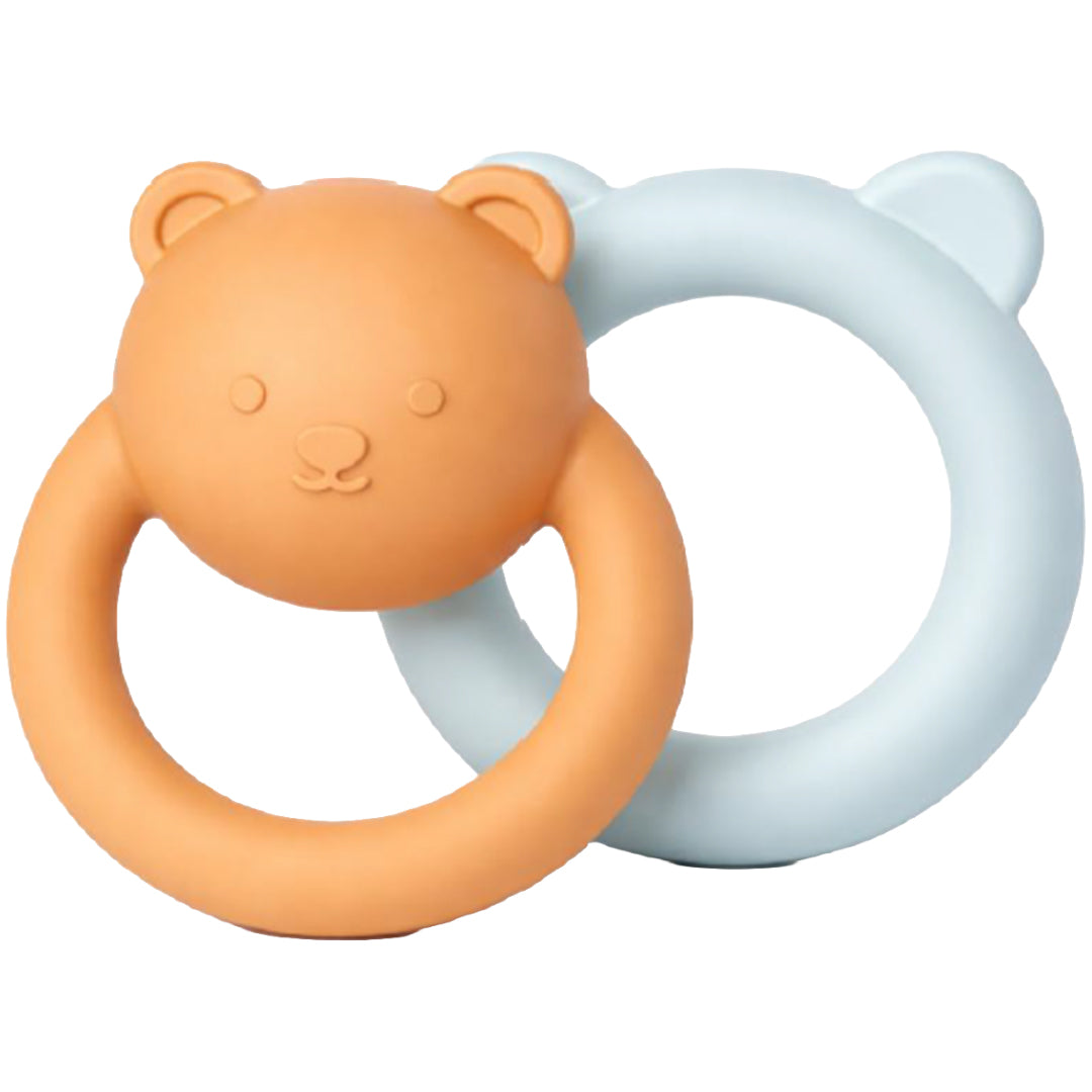 Twee little l siliconen rammelaars voor baby's, een oranje met berengezicht en een lichtblauwe ring met berenoren.