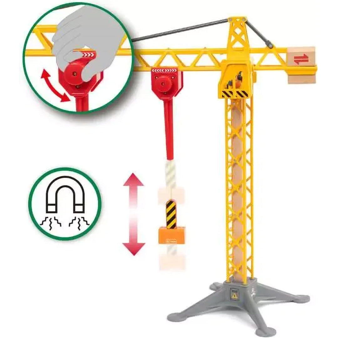 Brio bouwkraan speelgoed met infographics die de draaifunctie en de magnetische hijshaak tonen.