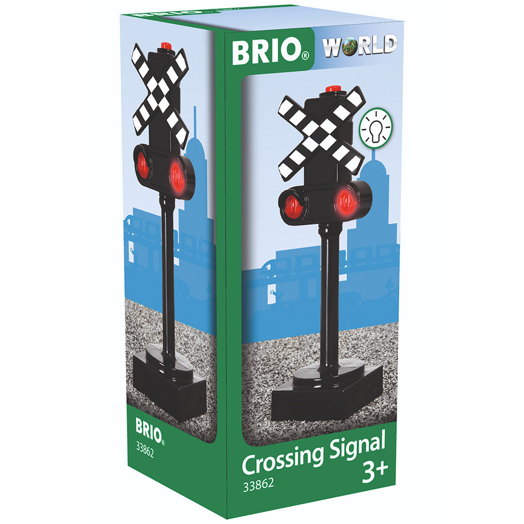 Verpakking van de Brio spoorwegovergang met rood knipperlicht voor speelgoedtreinen.