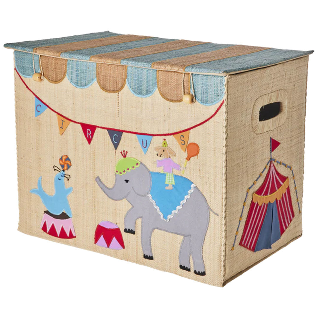 rice raffia opbergmand met circus thema, versierd met een olifant, zeehond en tent.