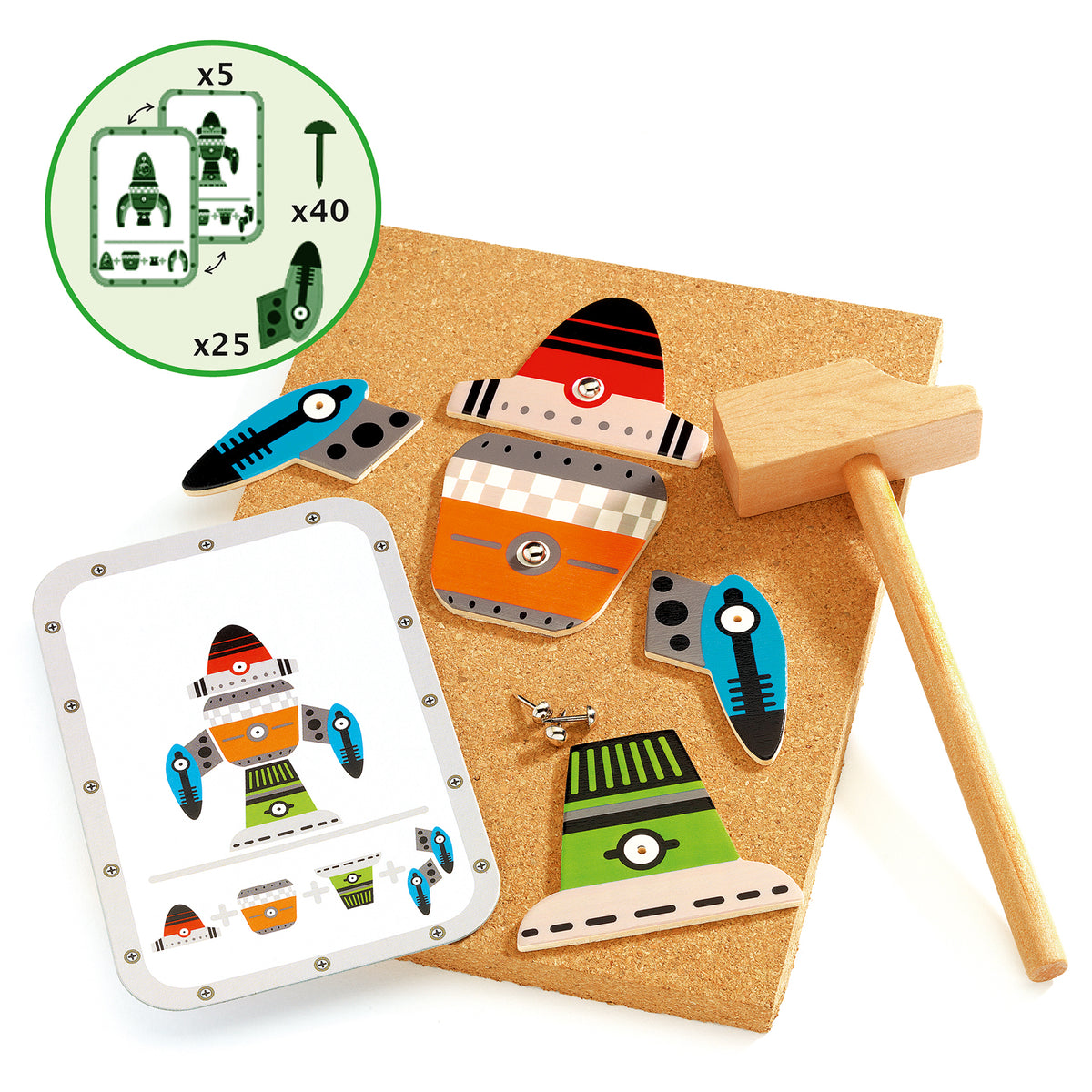 Onderdelen van een hamertje tik space set met een kurkbord, houten raketstukken, hamer, spijkers en een voorbeeldkaart met infographic.