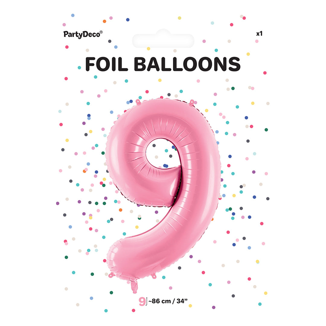 Verpakking van de PartyDeco roze folieballon in de vorm van het cijfer 9.