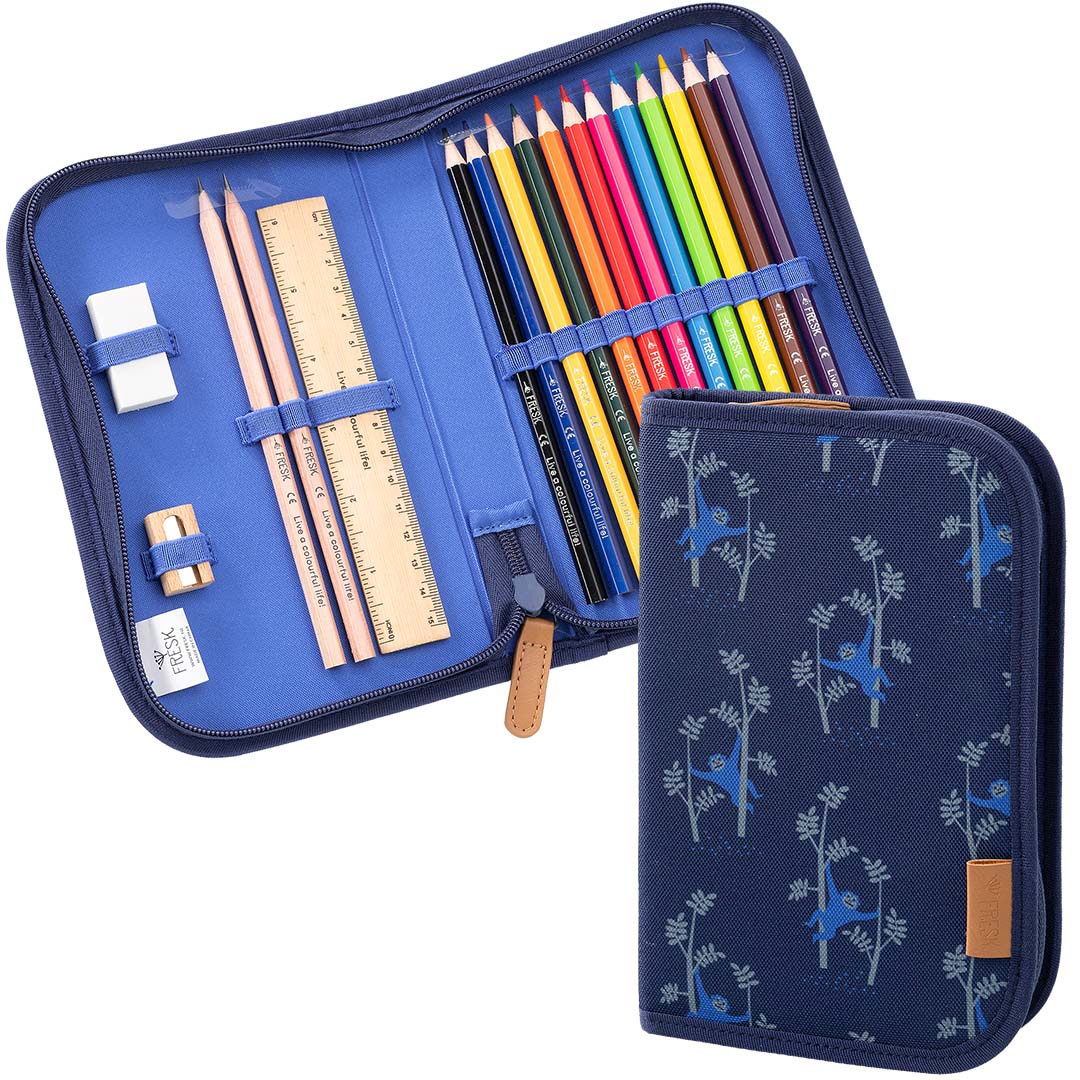 Fresk etui met kleurpotloden, open en gesloten, met een apenpatroon.