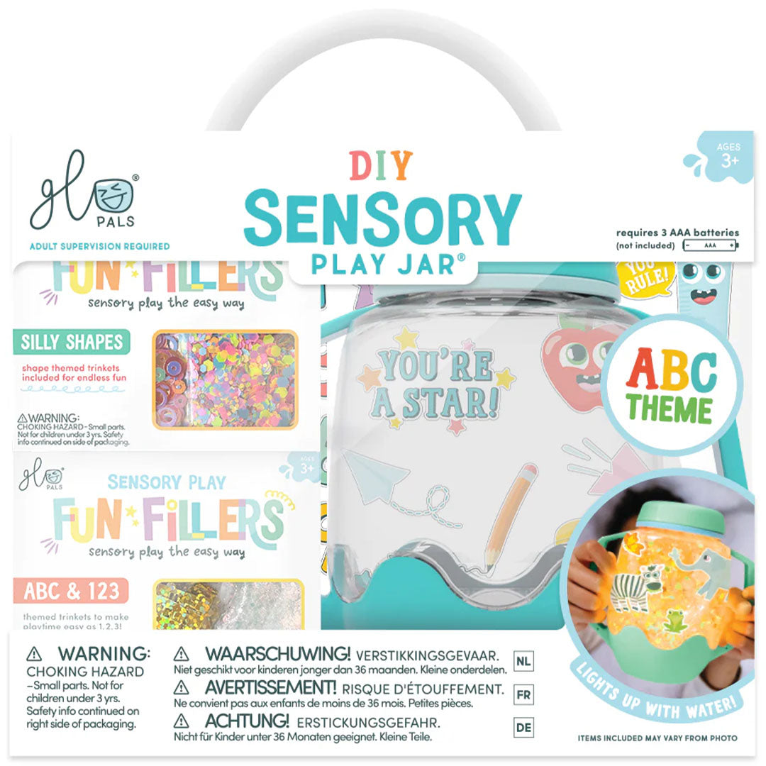 Verpakking van de Glo Pals DIY Sensory Play Jar met ABC thema, inclusief "Fun Fillers" en waarschuwingen.