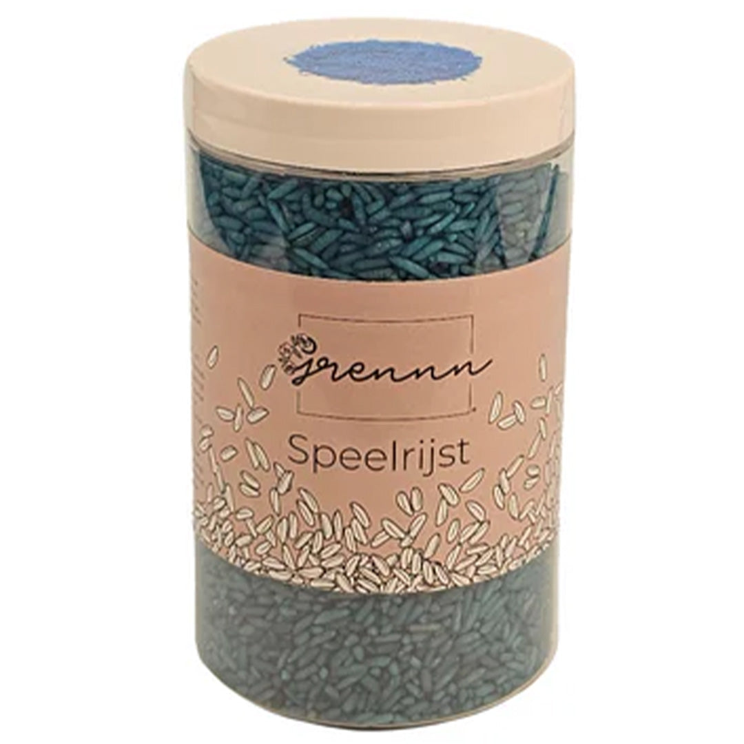 De verpakking van grennn blauwe speelrijst.