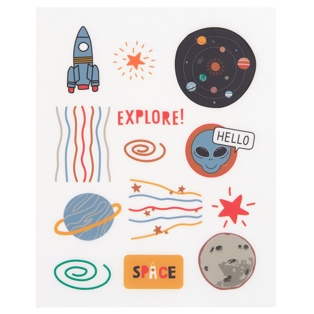 Een vel LÄSSIG rub on stickers met diverse ruimtevaartfiguren zoals een raket, planeten en een alien.