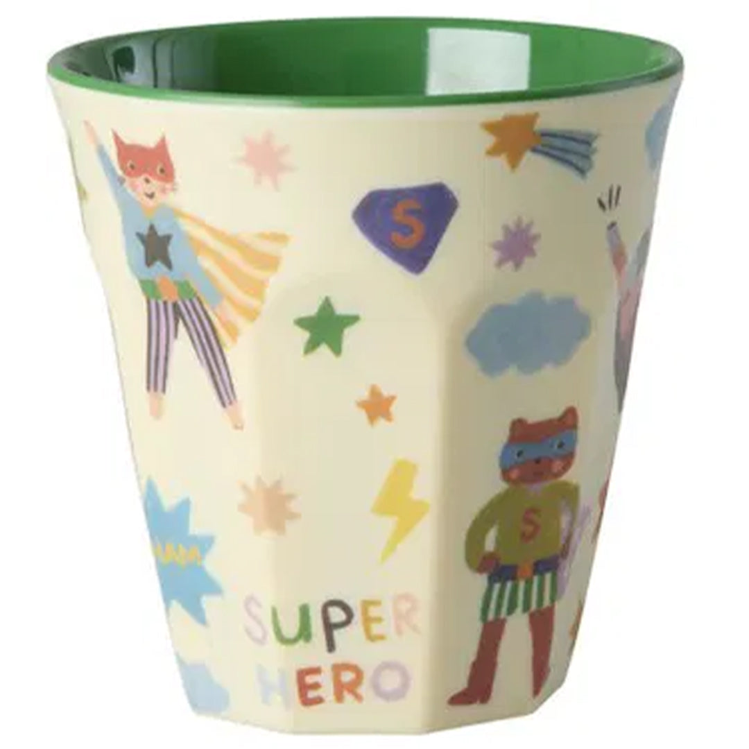 rice kinderbeker met superheldenprint en groene binnenkant.