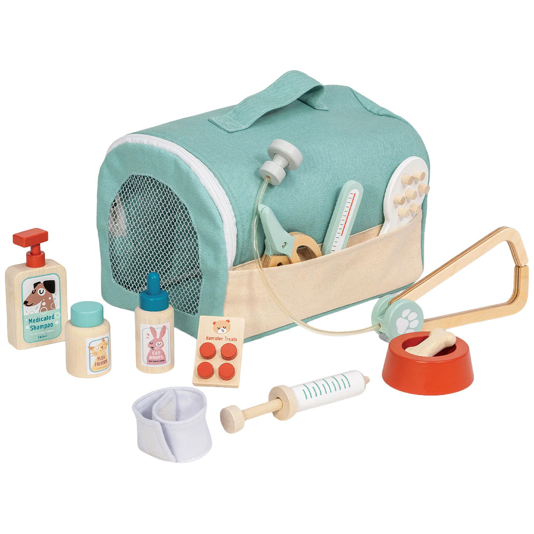 Tender Leaf Toys dierenarts speelset met groene draagtas en diverse houten accessoires.