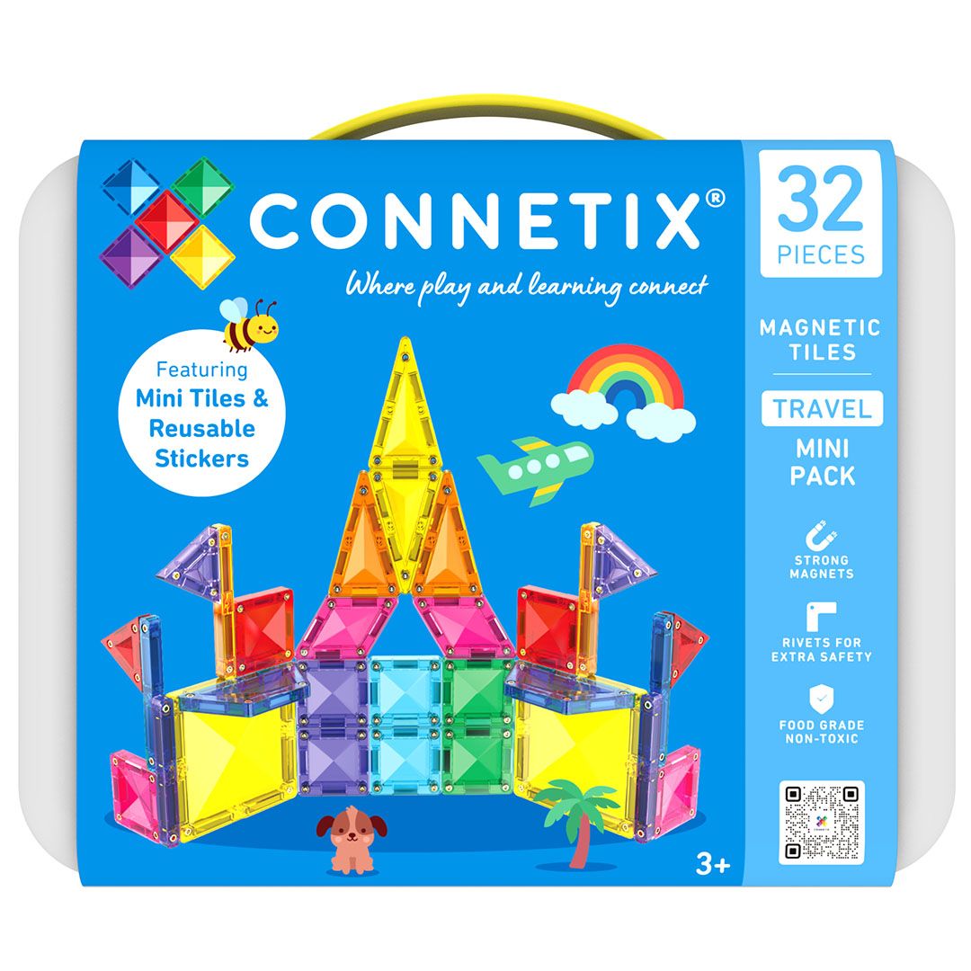Verpakking van de Connetix magnetische tegels mini reisset met een voorbeeld van een gebouwde constructie en illustraties van een bij, vliegtuig en regenboog.