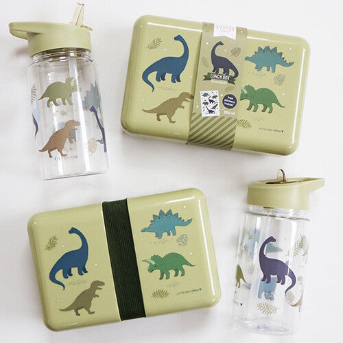 Twee dinosaurus drinkflessen met rietje en twee bijpassende lunchboxen.