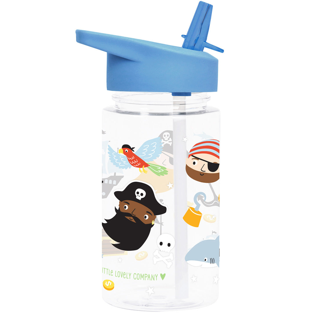a little lovely company kinder drinkfles met blauwe rietjesdop en piratenfiguren.