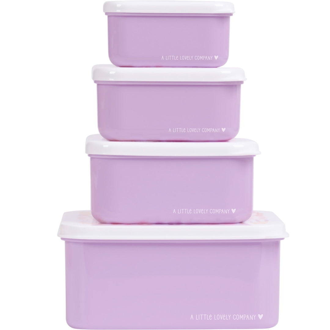 Vier paarse A Little Lovely Company lunchboxen met witte deksels, verticaal gestapeld, met het merklogo op de zijkant.