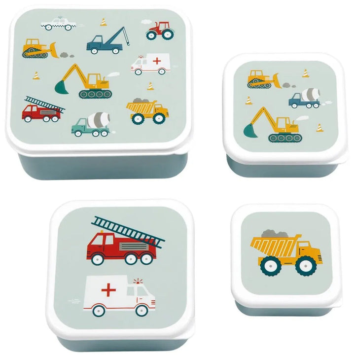 A little lovely company broodtrommelset met vier blauwe plastic lunchboxen met deksels met voertuigpatronen, van bovenaf gezien.