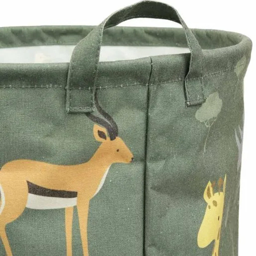 Detail van de a little lovely company groene opbergmand met een handvat en een antilope dierenprint.