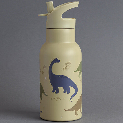 Een beige A Little Lovely Company kinder drinkfles van roestvrij staal met een blauwe langnekdinosaurus en een rietje.