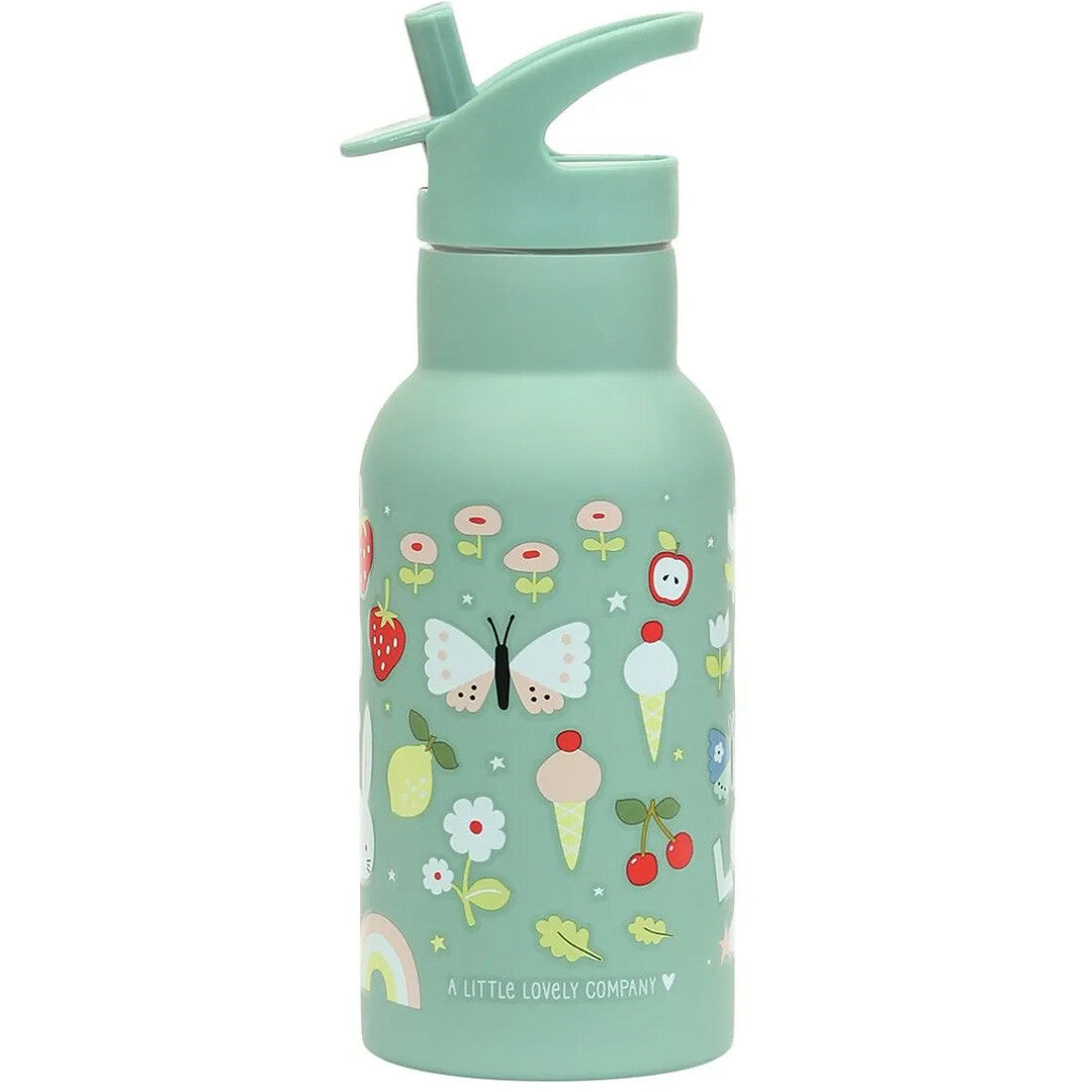 Een groene A Little Lovely Company kinderdrinkfles van roestvrij staal met vrolijke illustraties van dieren, bloemen en fruit.