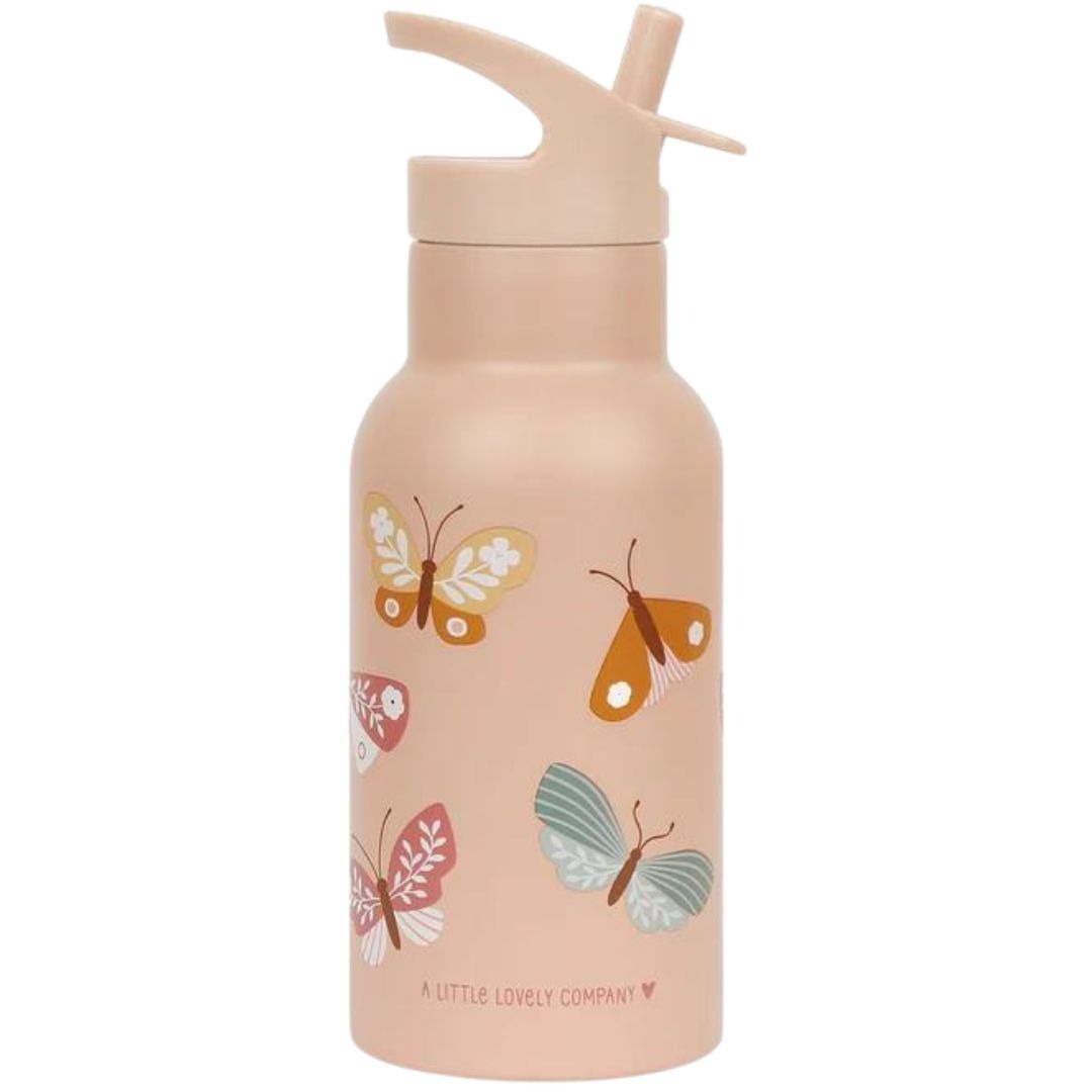Roze kinderdrinkfles van roestvrij staal met vlinderprint en het merklogo van A Little Lovely Company onderaan.