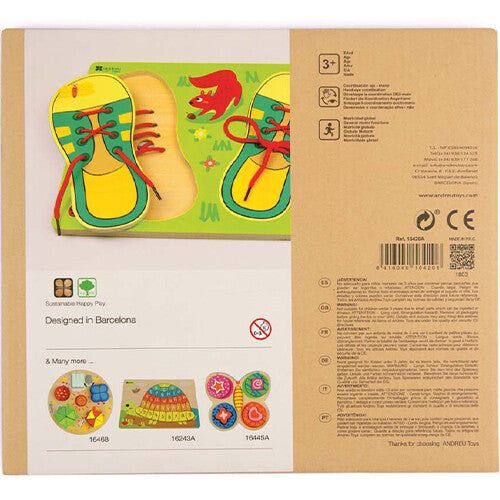 De achterkant van de Andreu Toys productverpakking met informatie en andere speelgoedvoorbeelden.