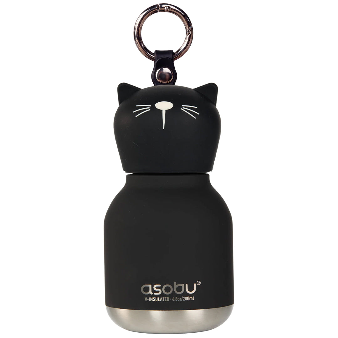 Asobu zwarte geïsoleerde drinkfles in de vorm van een kat met een zilveren bodem en een sleutelhanger.