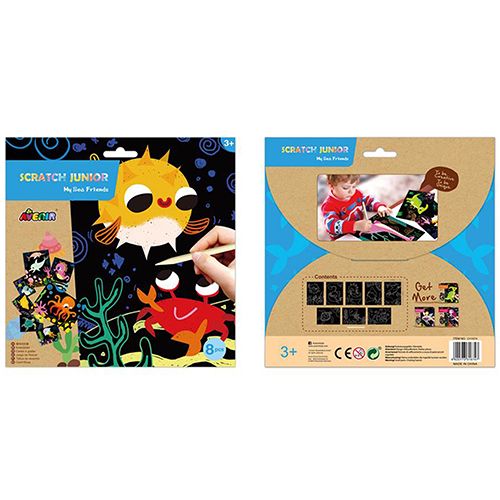 De achterkant van de Avenir Scratch Junior krasplaatjes verpakking met een kind dat een krasplaatje bewerkt.