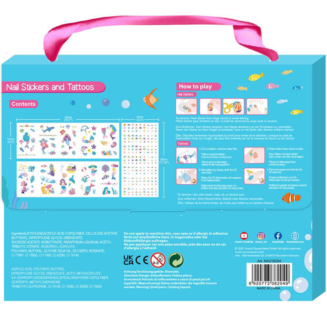 De achterkant van de Avenir verpakking met instructies, inhoud en productinformatie van de nagelstickers en tattoos.
