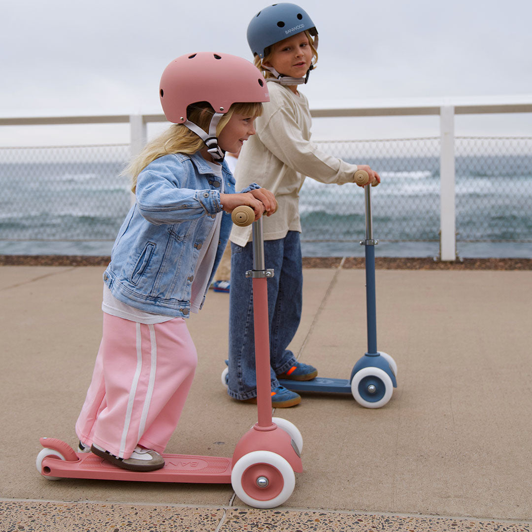 banwood kinderstep eco - raspberry | BW-ECO-SCOOTER-RASPBERRY | 1
