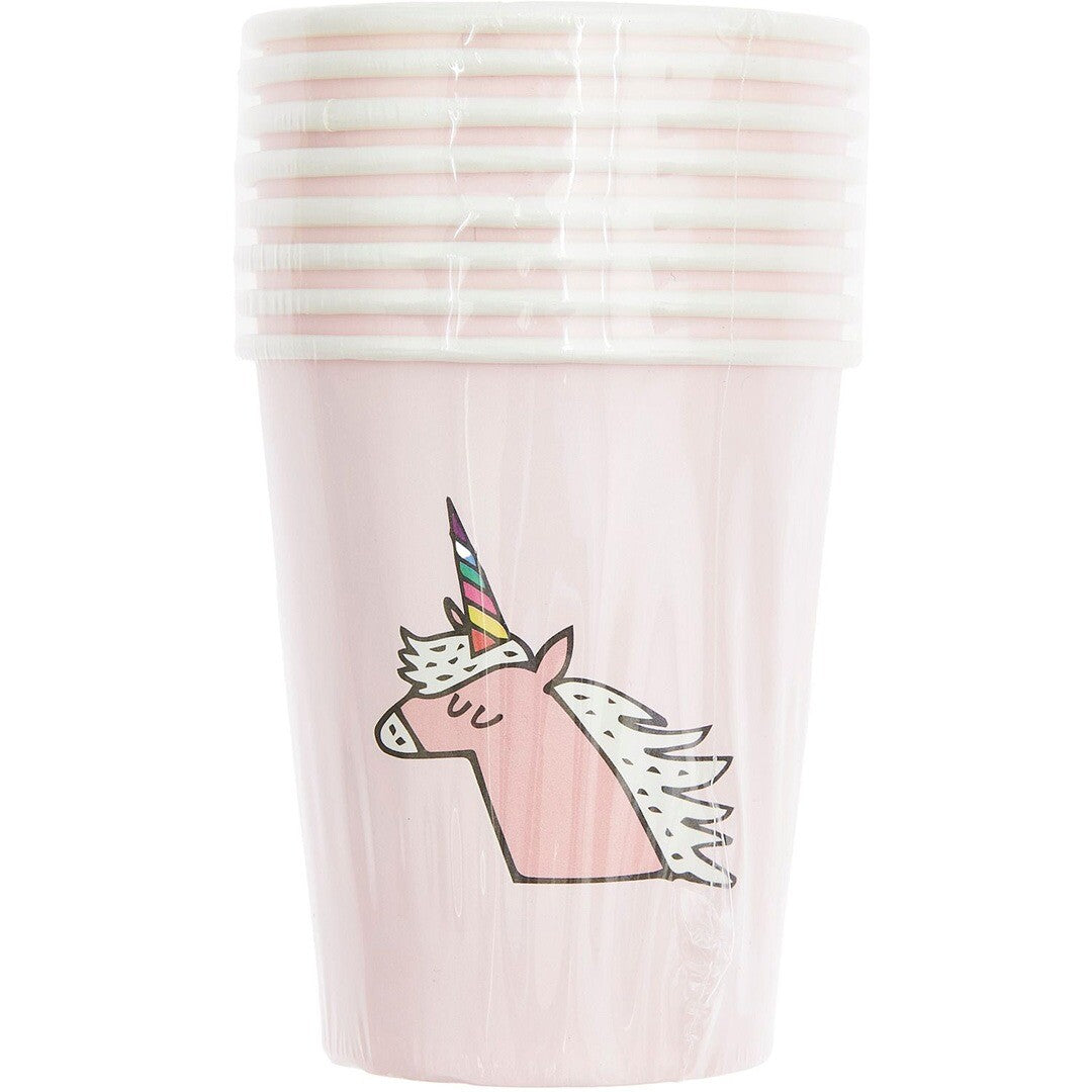 Verpakking van Rico Design roze papieren feestbekers met eenhoornafbeelding.