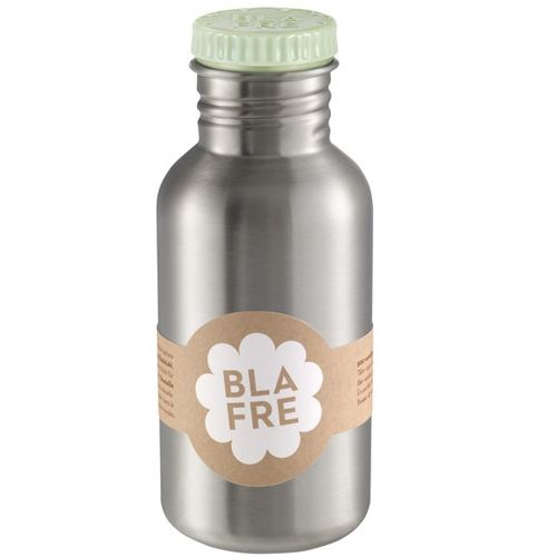 Blafre roestvrijstalen drinkfles met een lichtgroene dop en een bruin etiket met het Blafre logo.