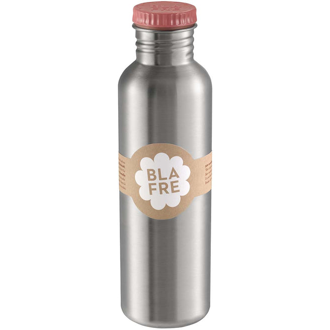 Blåfre RVS drinkfles met roze dop en een bruin merklabel.