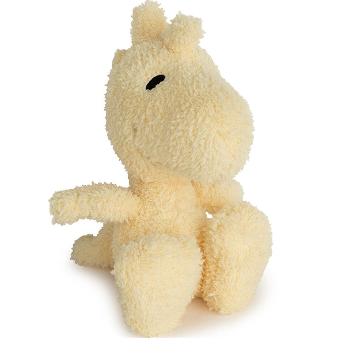 Bon Ton Toys pluchen babyspeelgoed van Woodstock, zittend op een witte achtergrond.