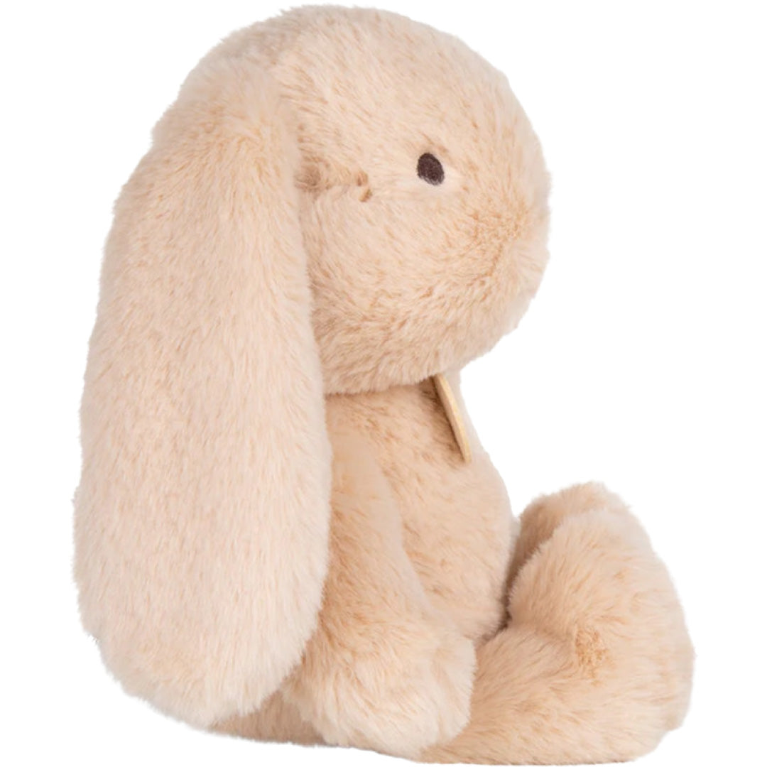 Bon ton toys beige pluchen knuffelkonijn Bubbles Bunny zit, gezien vanaf de linkerkant.