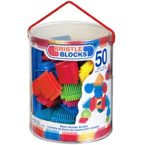 Verpakking van de Bristle Blocks bouwset, een transparante emmer met 50 kleurrijke bouwblokken.
