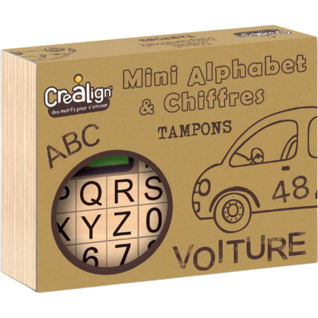 CreaLign verpakking van een mini alfabet en cijfer stempelset met een auto-illustratie.