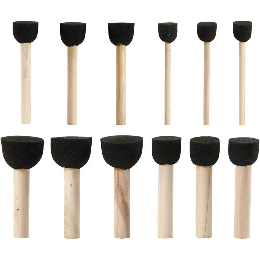 Creativ Company set van 12 ronde foam stempels met houten handvatten in verschillende maten.