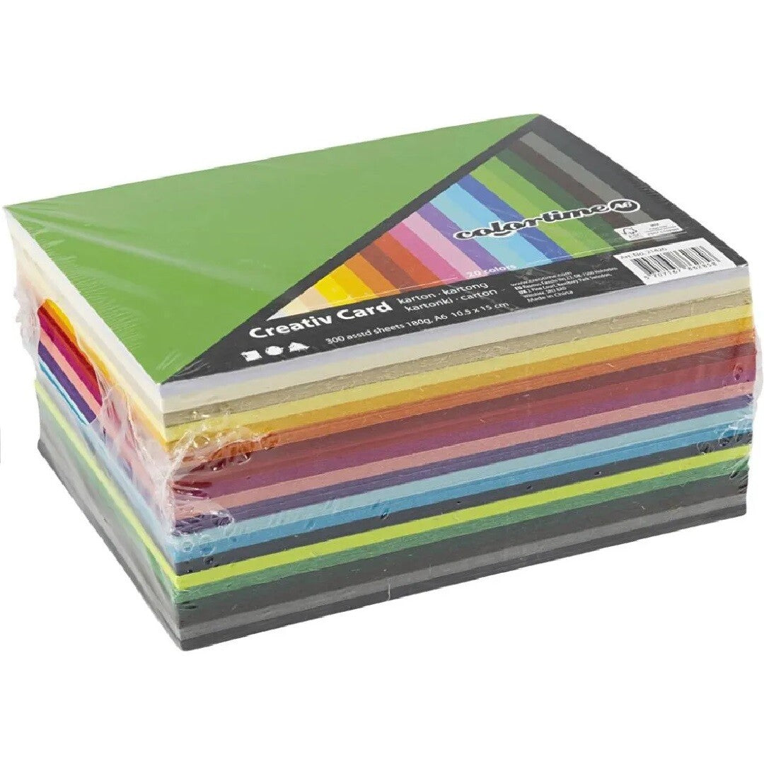 Verpakking van Creativ Company knutselkarton met een stapel veelkleurige vellen.