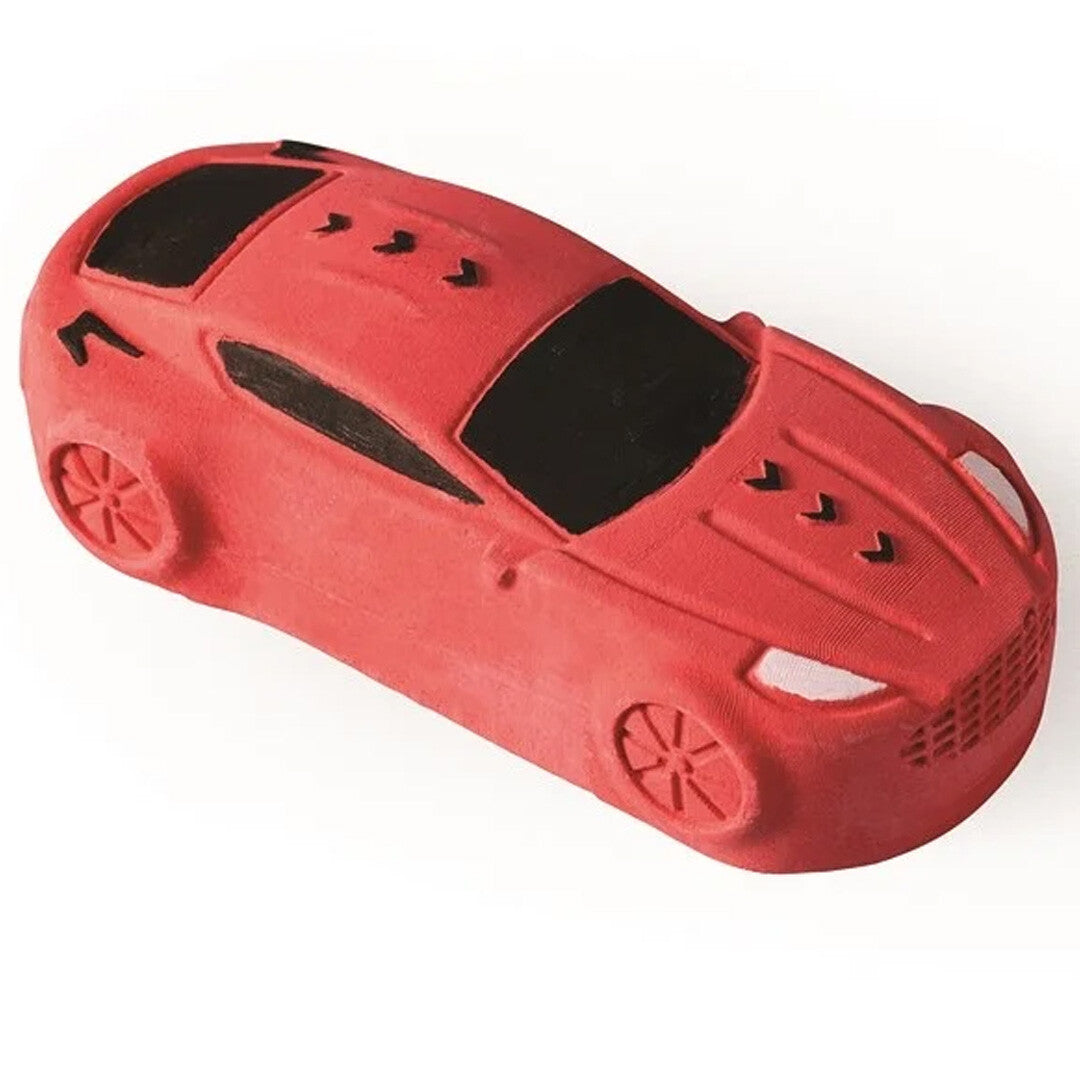Een rode stoepkrijt raceauto.