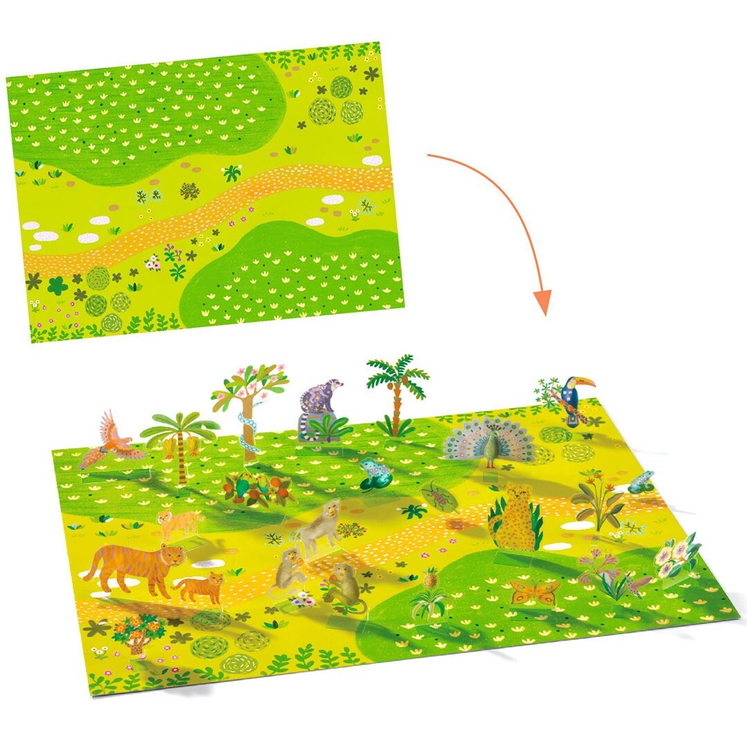 Djeco knutselset met herbruikbare 3D stickers van jungledieren op een groen speelbord, met een losse stickerplaat erboven.