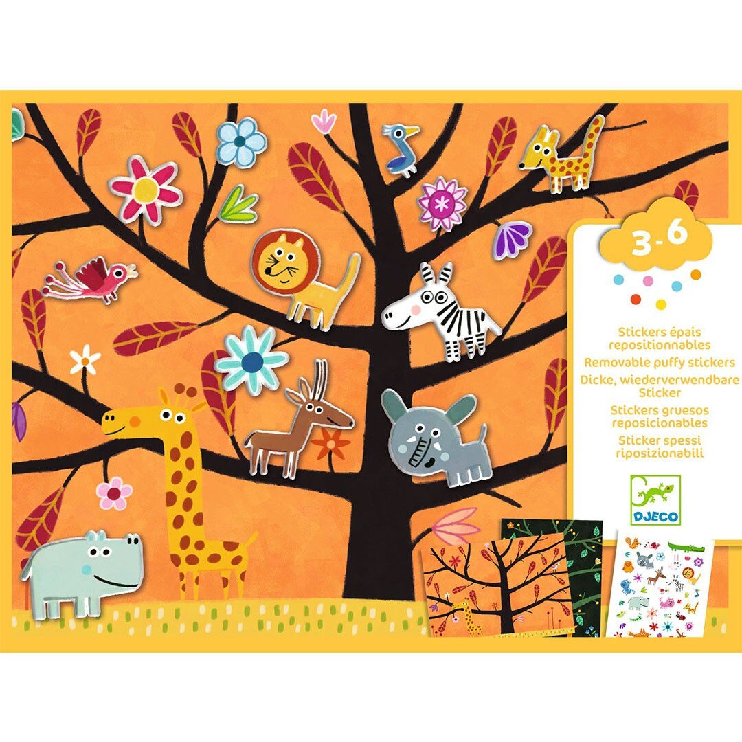 Djeco knutselset met herbruikbare stickers, met een oranje achtergrond met boom en diverse dieren- en bloemenstickers.