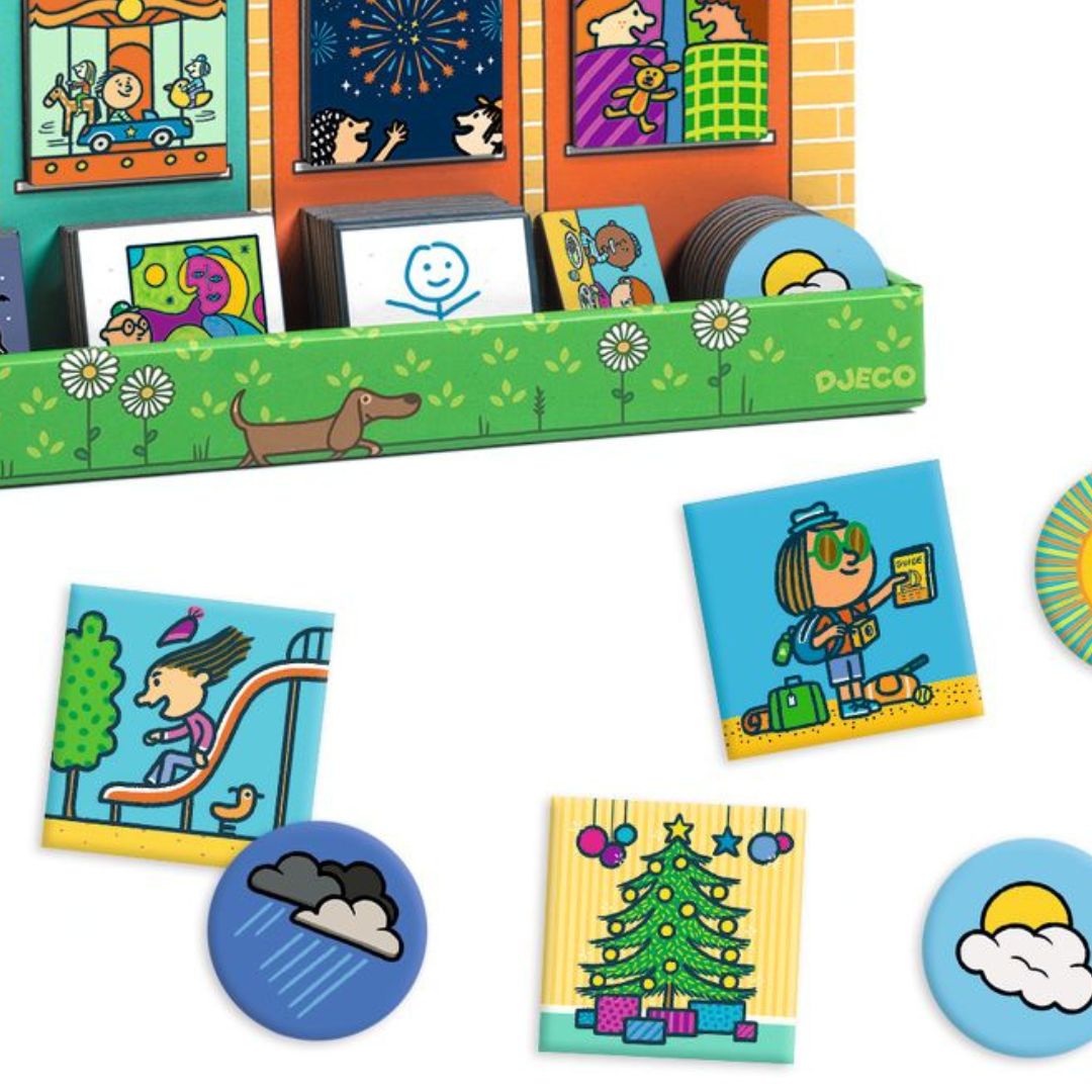 Detail van de Djeco magneetbord weekplanner met losse activiteiten- en weermagneten en de onderkant van het bord.