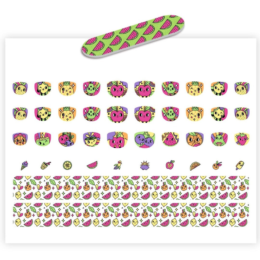 Twee vellen met fruit nagelstickers en een nagelvijl met watermeloenpatroon.