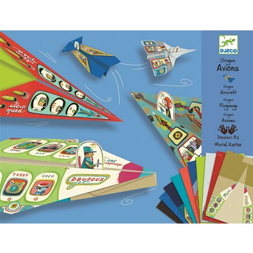 Djeco origami vliegtuigen set met vier gevouwen papieren vliegtuigen en een stapel gekleurd papier.