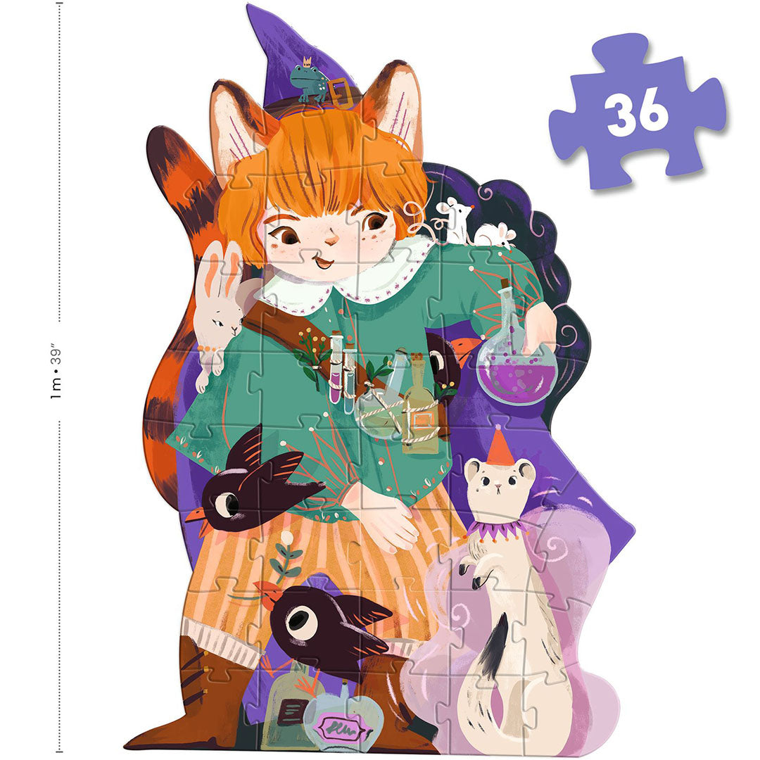 Djeco vloerpuzzel Pio de Magiër, een contourpuzzel van 36 stukjes met een kind met vossenoren en magische dieren.