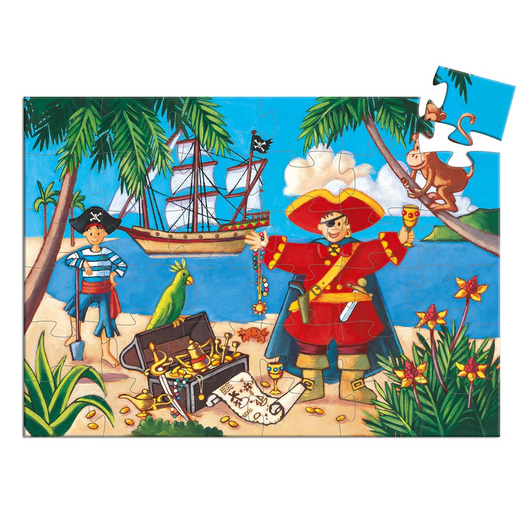 Een Djeco legpuzzel van 36 stukjes met een piratenscène op een strand met schat en schip.