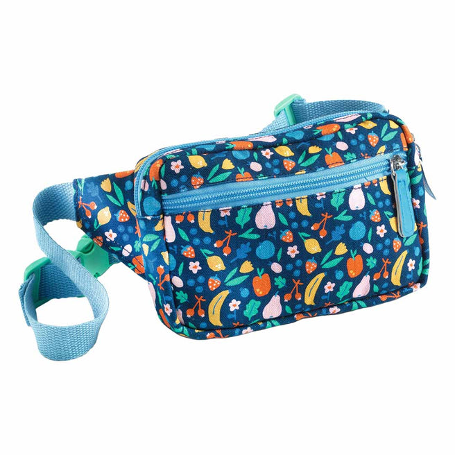 Djeco kinder heuptas met een kleurrijk fruitpatroon op een donkerblauwe achtergrond.
