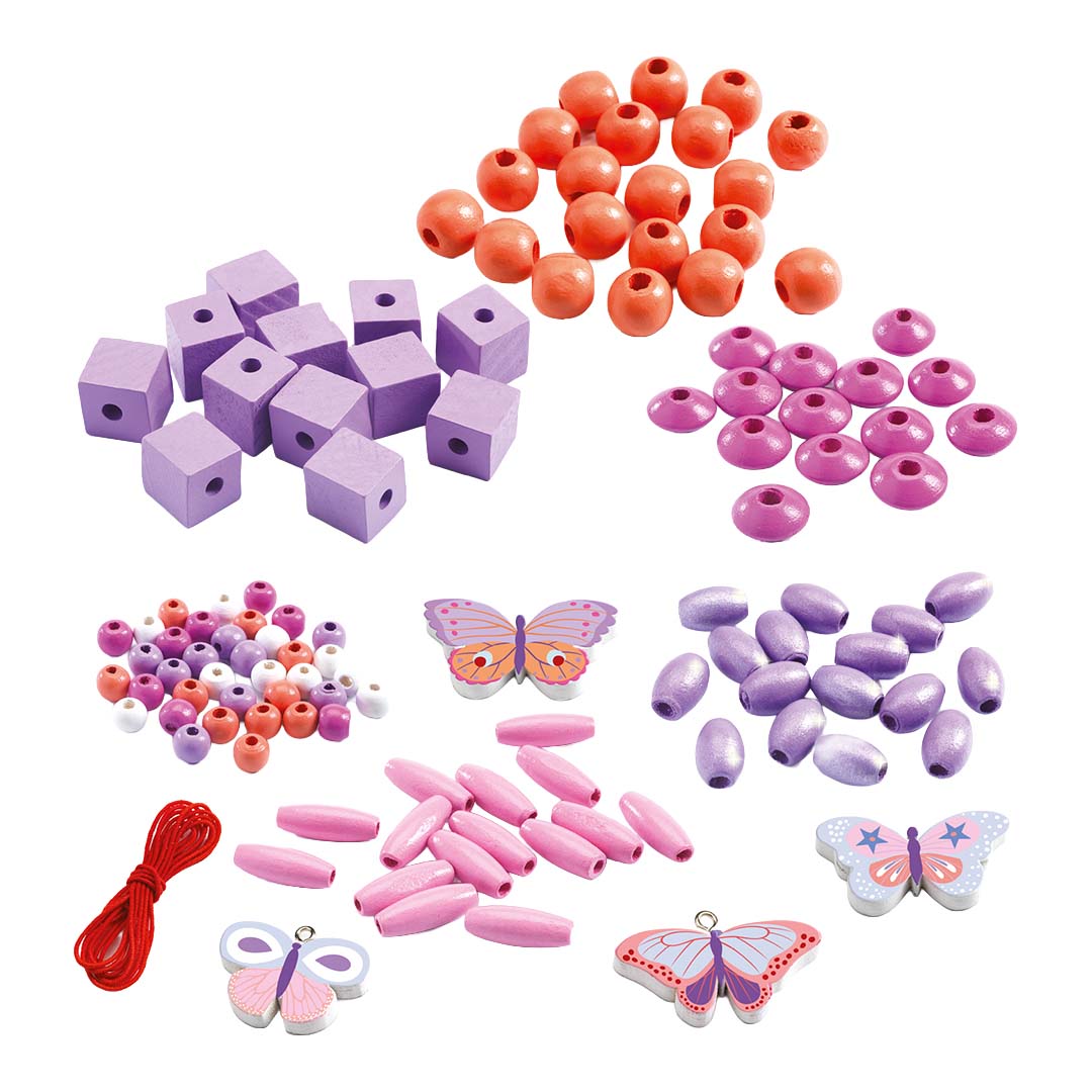 Djeco houten kralen set met losse oranje, paarse en roze kralen, vlinderbedels en rood draad.