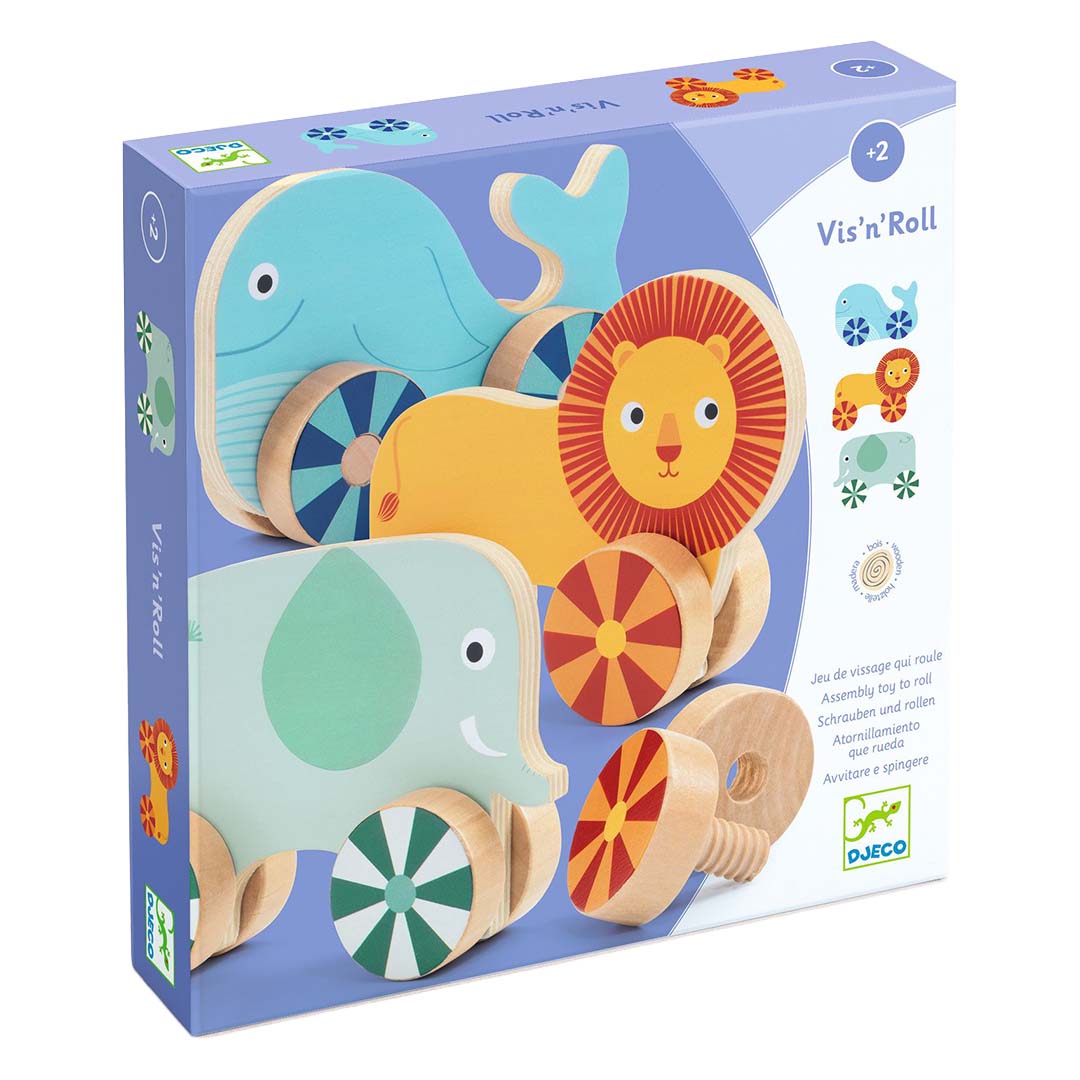 De verpakking van de Djeco houten dieren op wielen speelgoedset, met afbeeldingen van de olifant, walvis en leeuw.