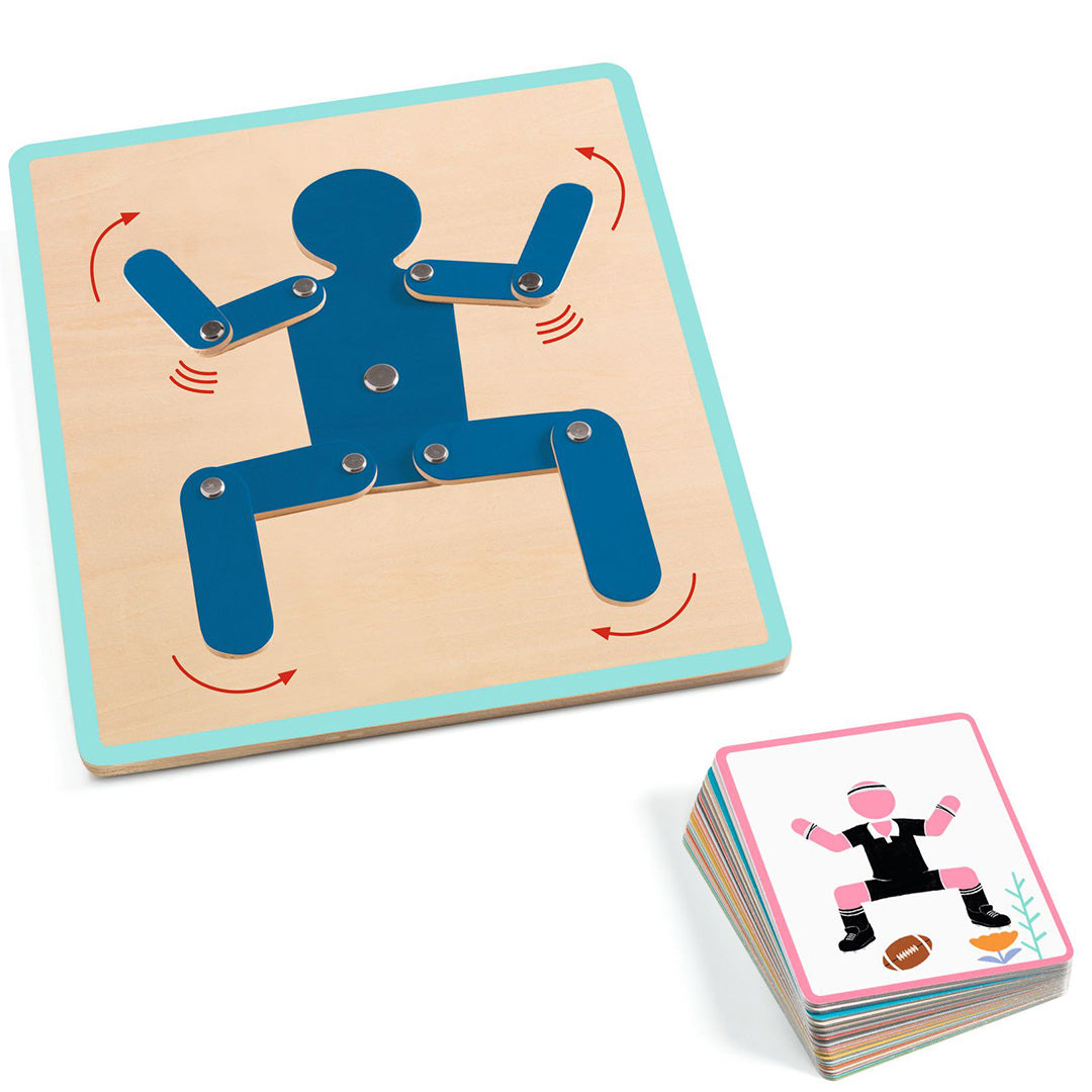 Het Djeco Bodymove houten behendigheidsspel met een beweegbaar blauw figuur en een stapel posekaarten.