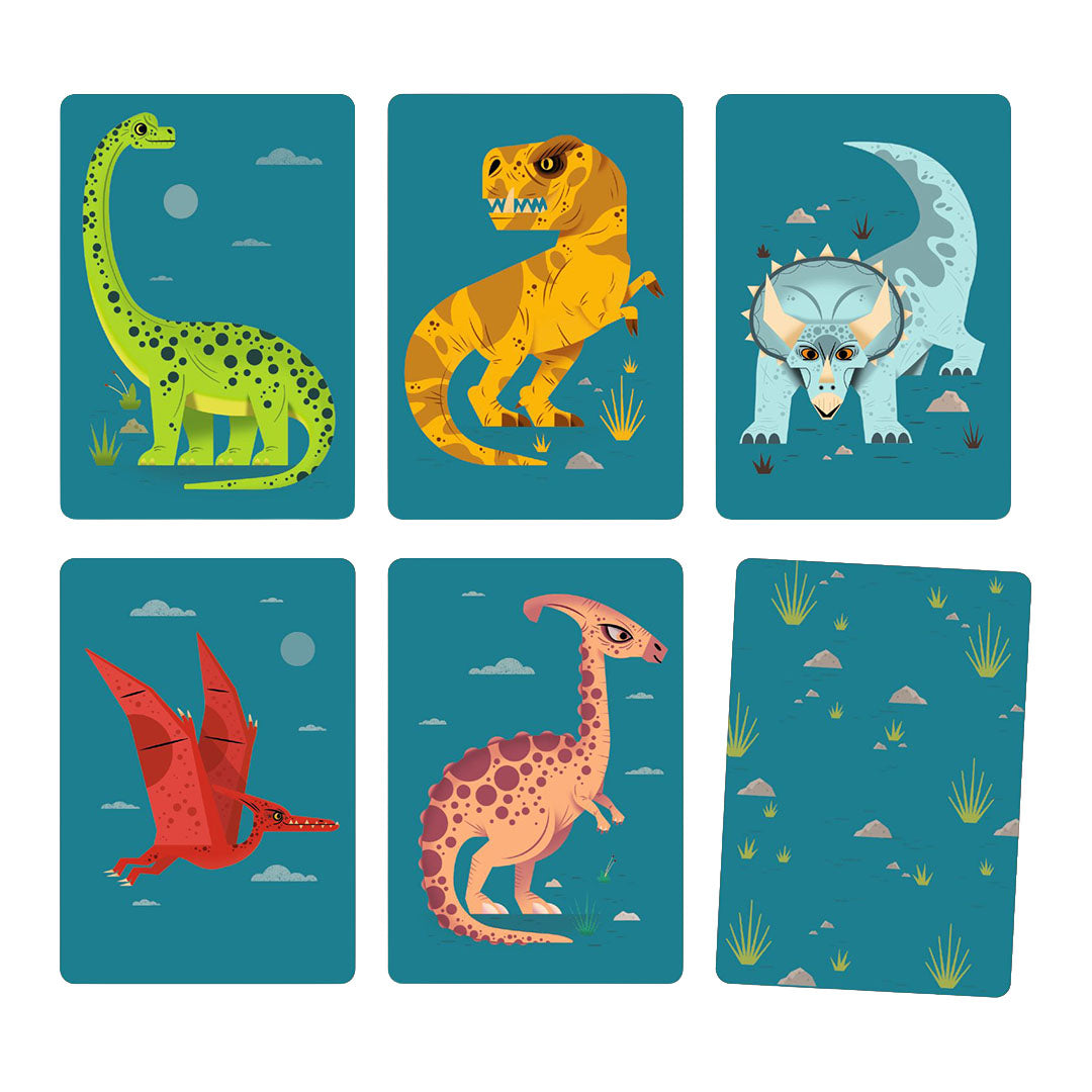 Zes Djeco Dino Draft speelkaarten met diverse dinosaurussen en een kaart met een graspatroon.